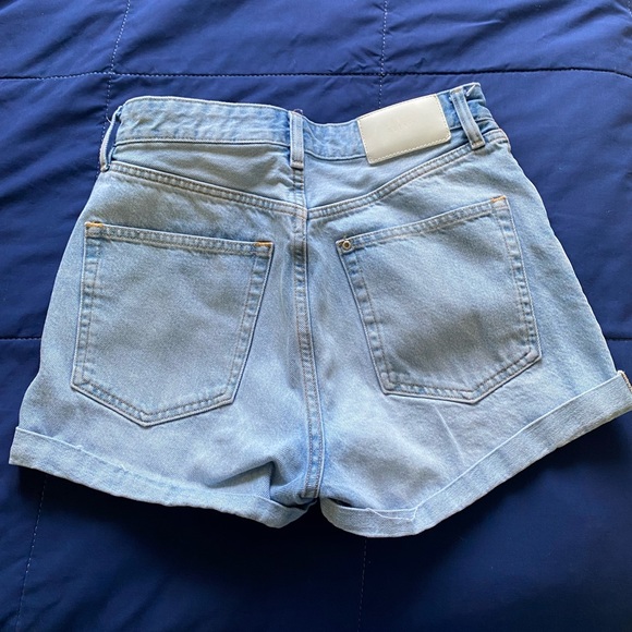 High waisted jean shorts from H&M - Picture 2 of 4